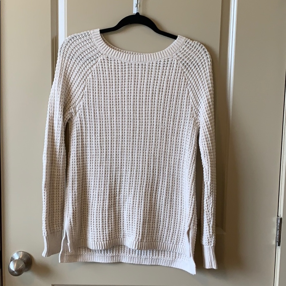 Gap sweater